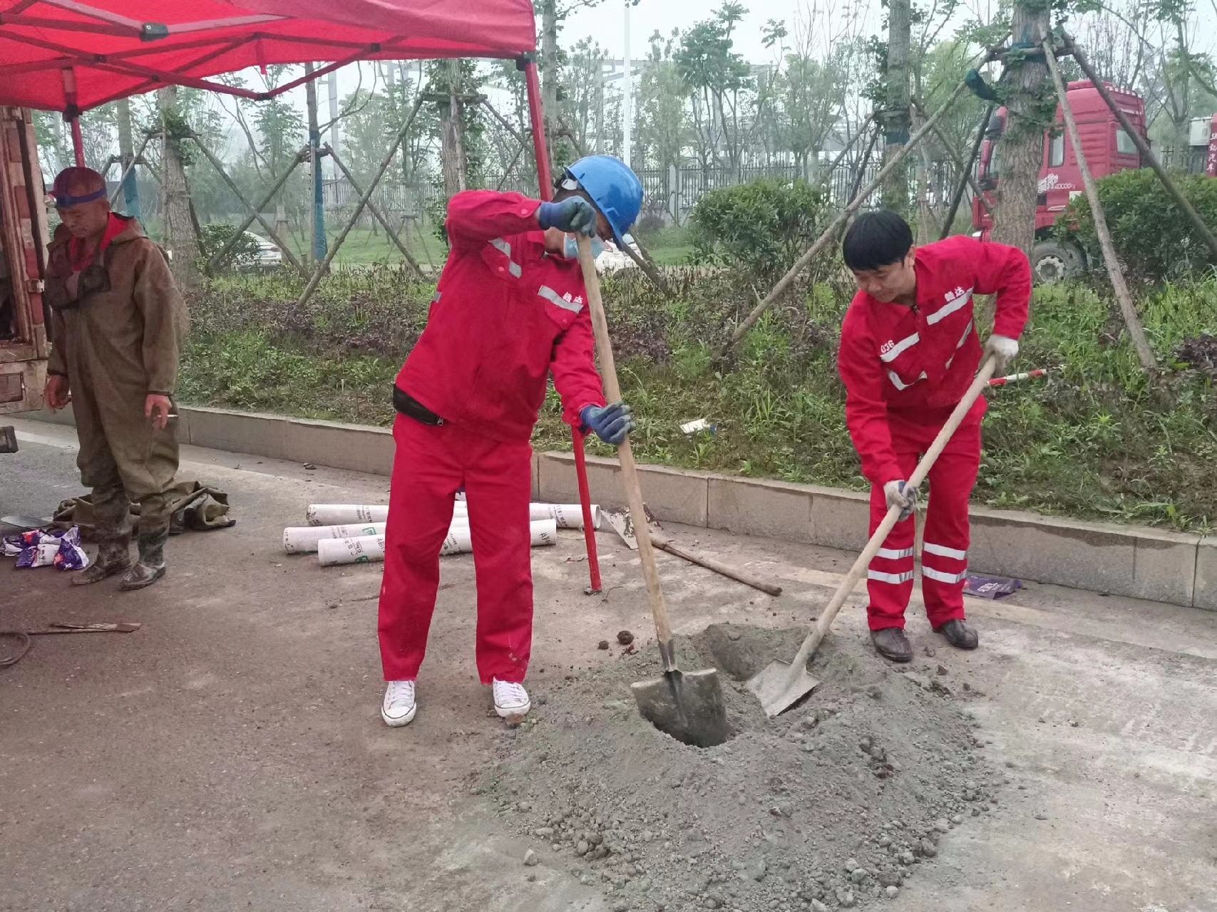上街管道疏通哪家好】及时进行市政管道清淤