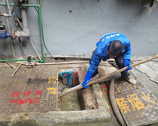 上街清掏化粪池